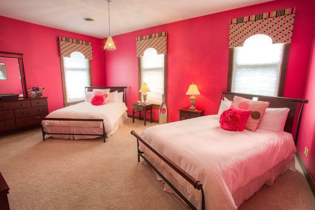 Lauerman House Inn Bed & Breakfast Marinette Екстериор снимка