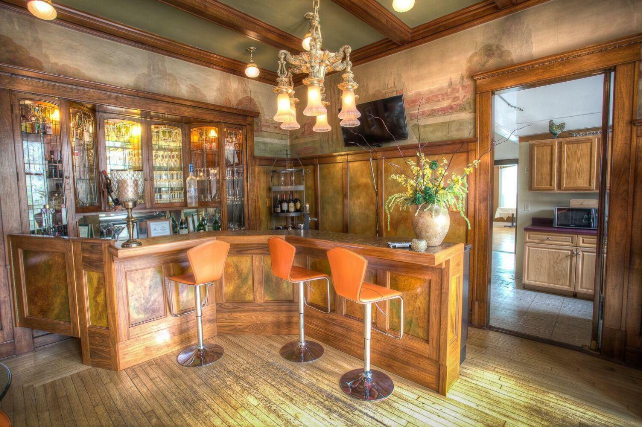 Lauerman House Inn Bed & Breakfast Marinette Екстериор снимка
